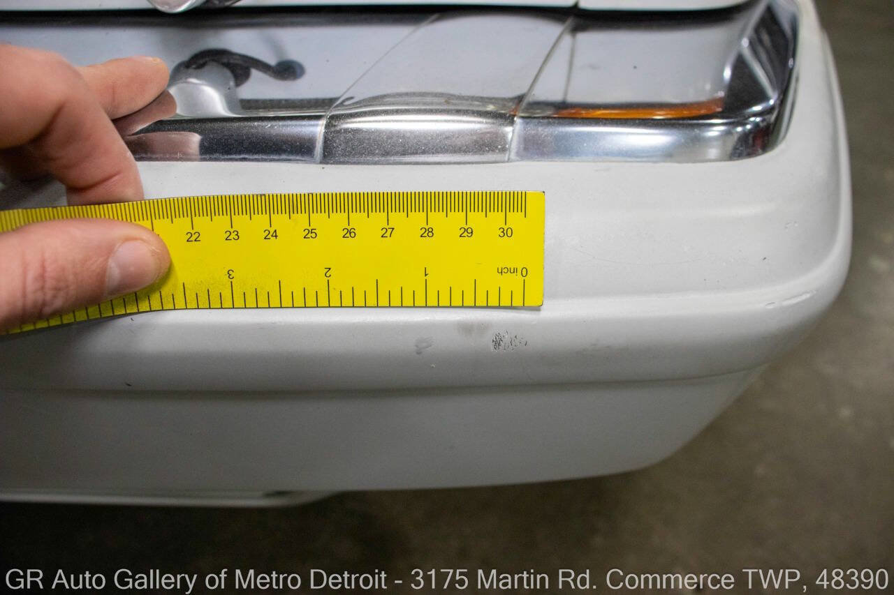 Used 1991 Mercedes-Benz 560 SEL 560 SEL 4dr Sedan image 33