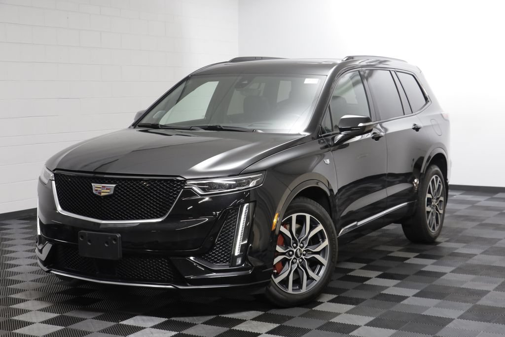 Used 2023 Cadillac XT6 Sport w/ Technology Package