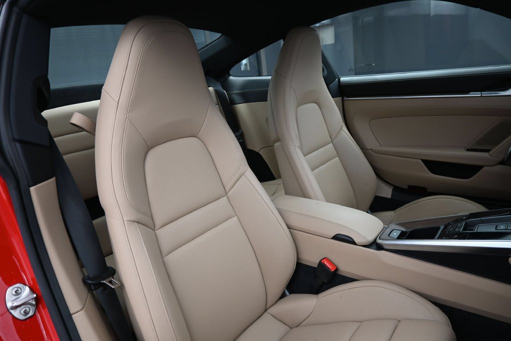 Certified 2024 Porsche 911 Carrera 4S AWD/4WD image 29