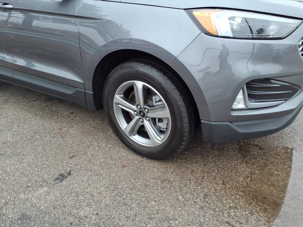 Certified 2024 Ford Edge SEL w/ Convenience Package image 5