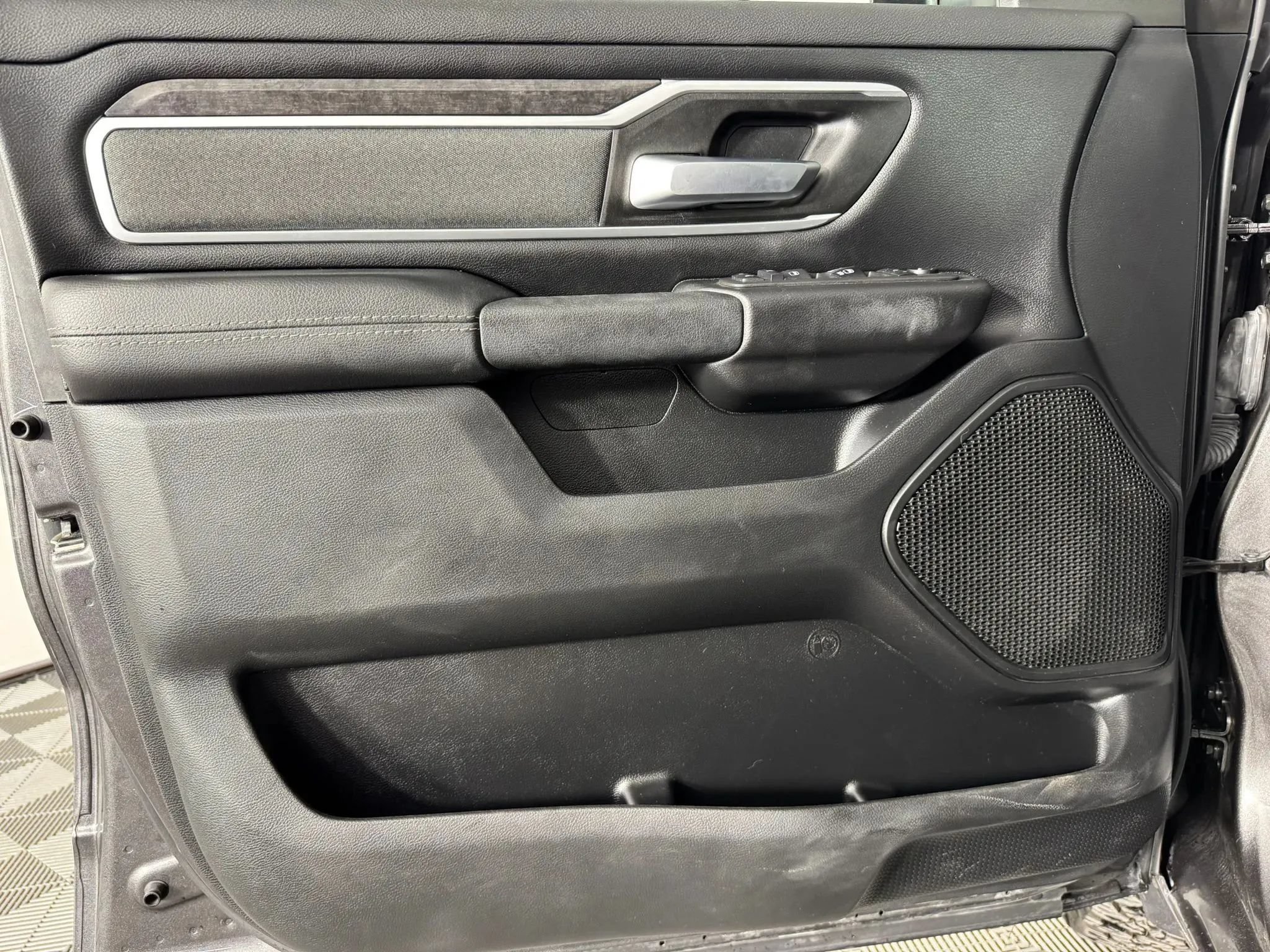 Used 2021 RAM 1500 Big Horn AWD/4WD image 37