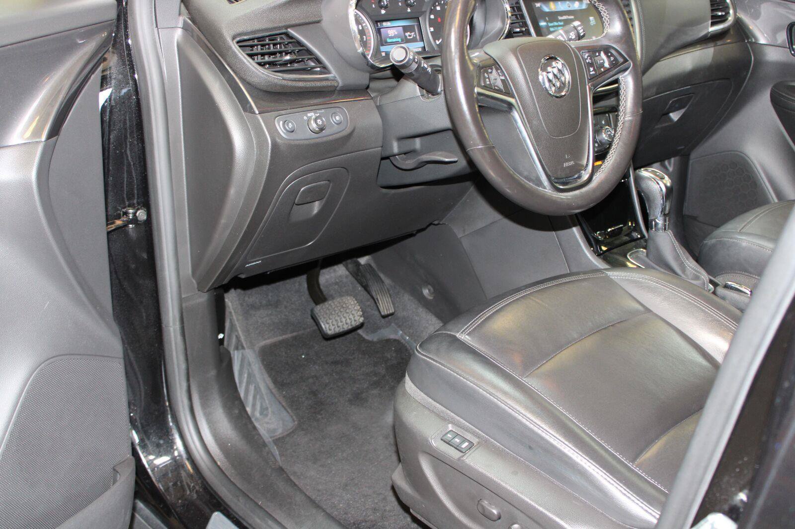 Used 2019 Buick Encore Essence w/ Safety Package II FWD image 44