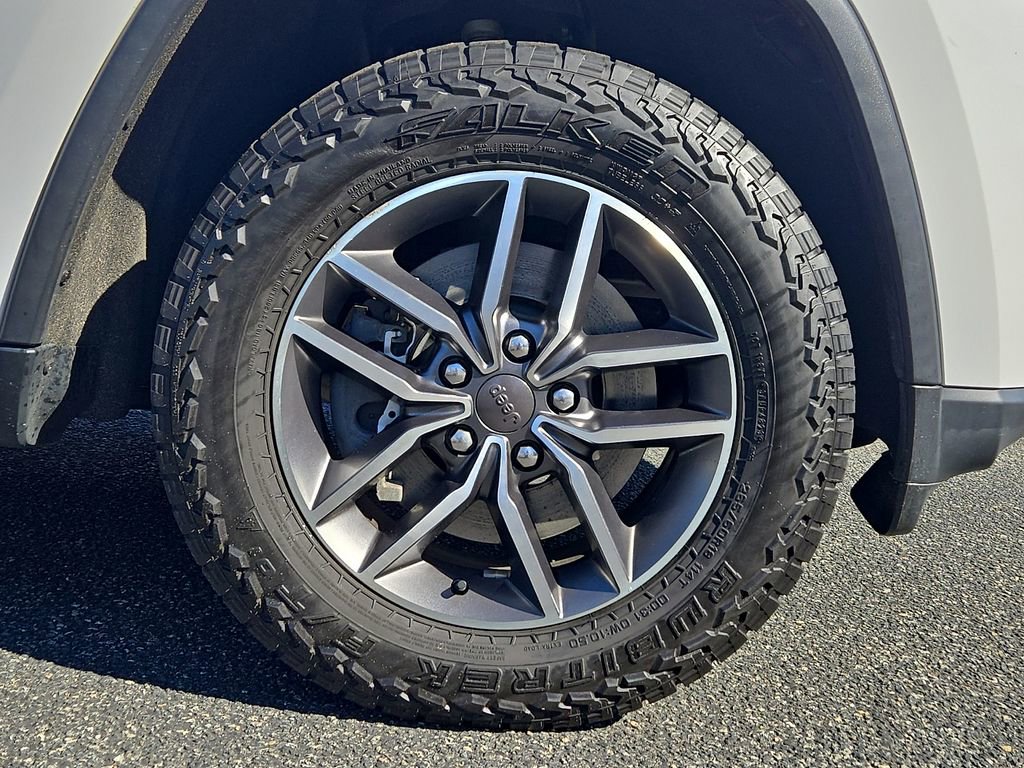 Used 2021 Jeep Grand Cherokee Limited image 8