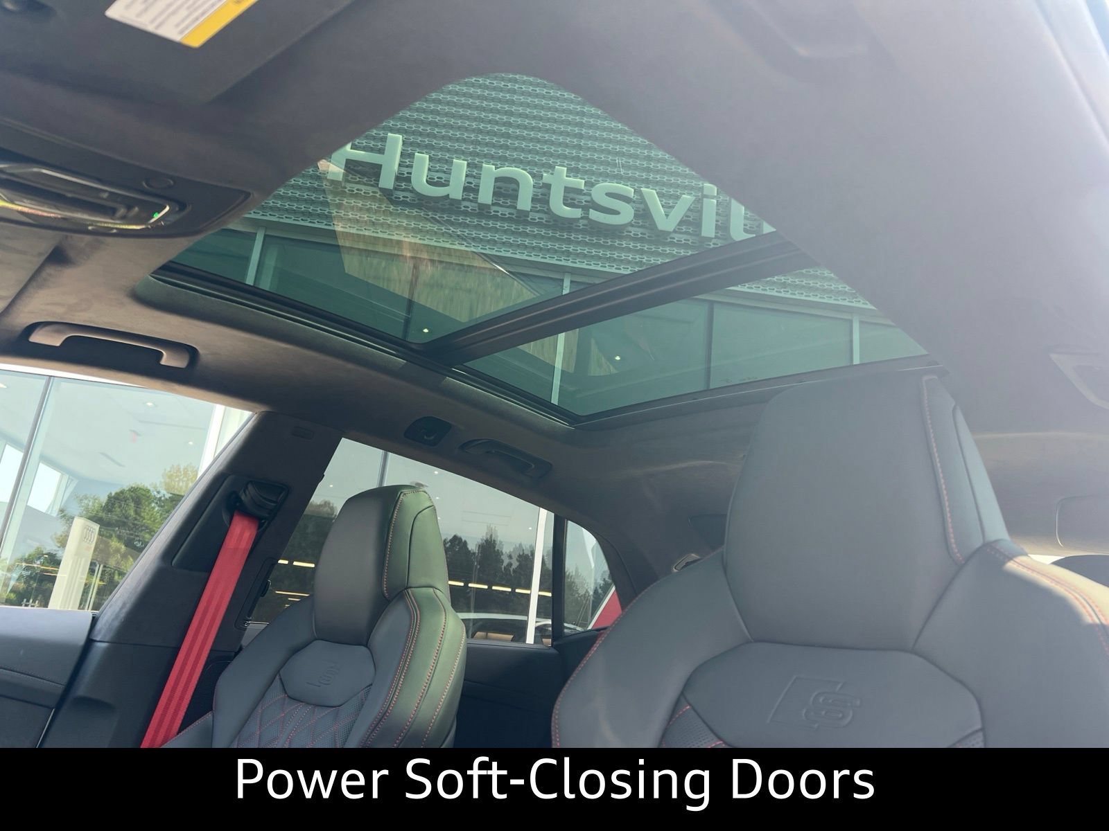 New 2026 Audi SQ8 Prestige AWD/4WD image 27