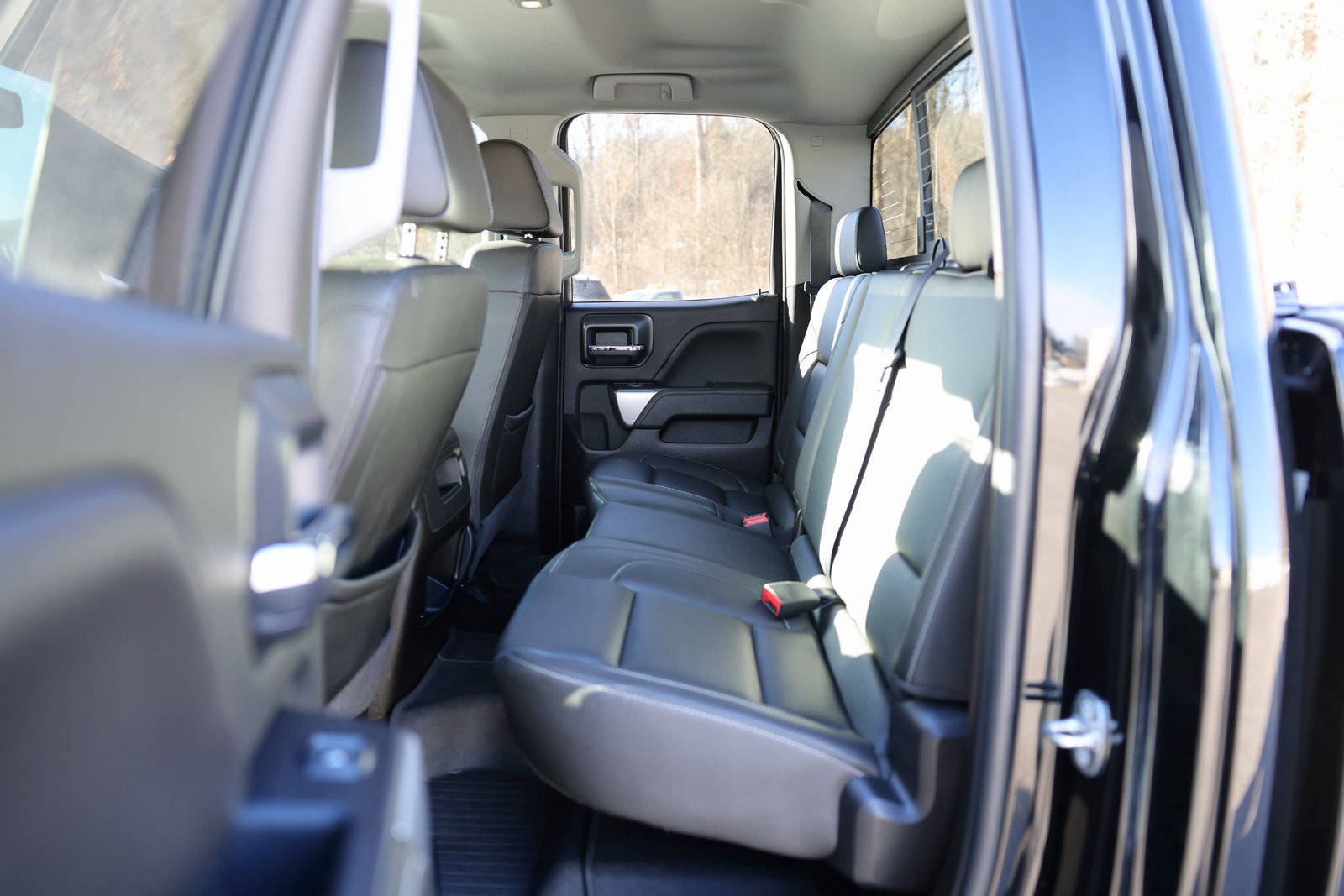 Used 2018 Chevrolet Silverado 1500 LTZ Z71 w/ LTZ Plus Package image 14