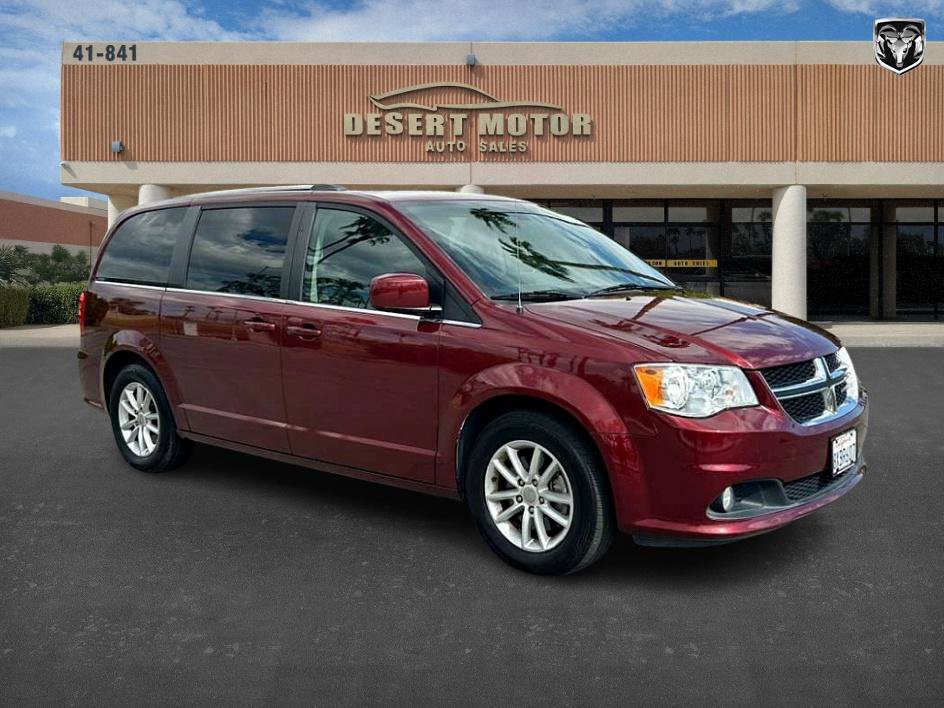 Used 2019 Dodge Grand Caravan SXT image 3