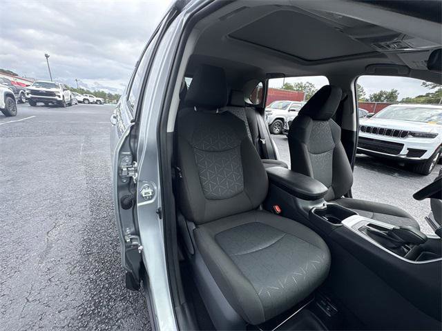 Certified 2025 Toyota RAV4 XLE w/ Convenience Package image 24