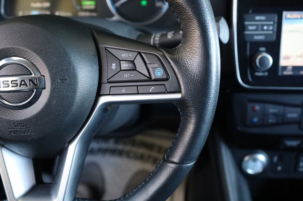 Used 2018 Nissan Leaf SV w/ SV Technology Package image 27