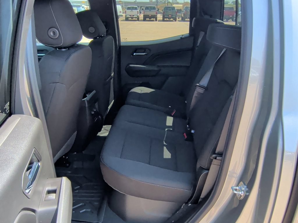 New 2026 GMC Canyon Elevation w/ Convenience Package RWD image 34