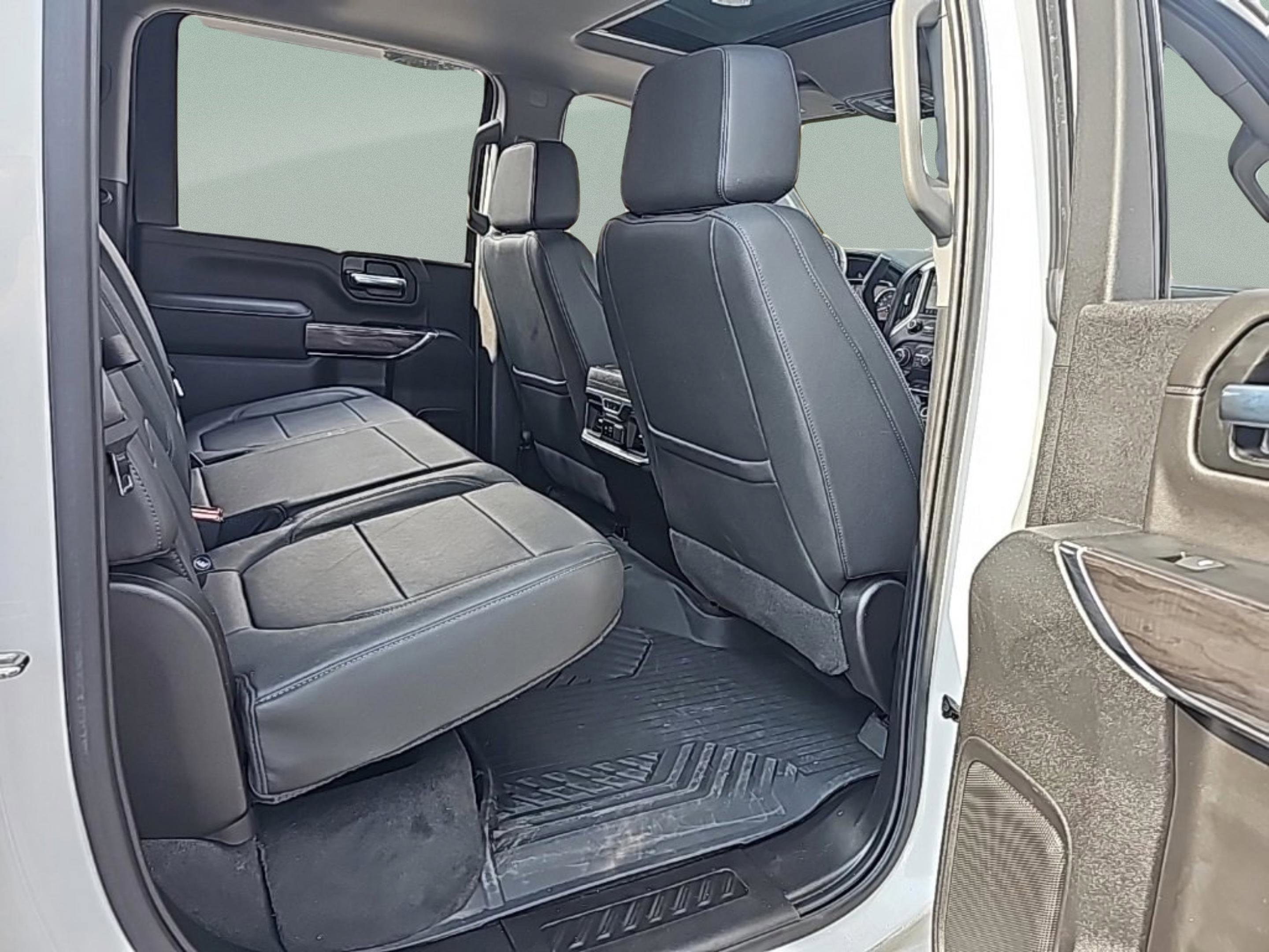 Used 2023 Chevrolet Silverado 2500 LTZ w/ LTZ Premium Package image 30