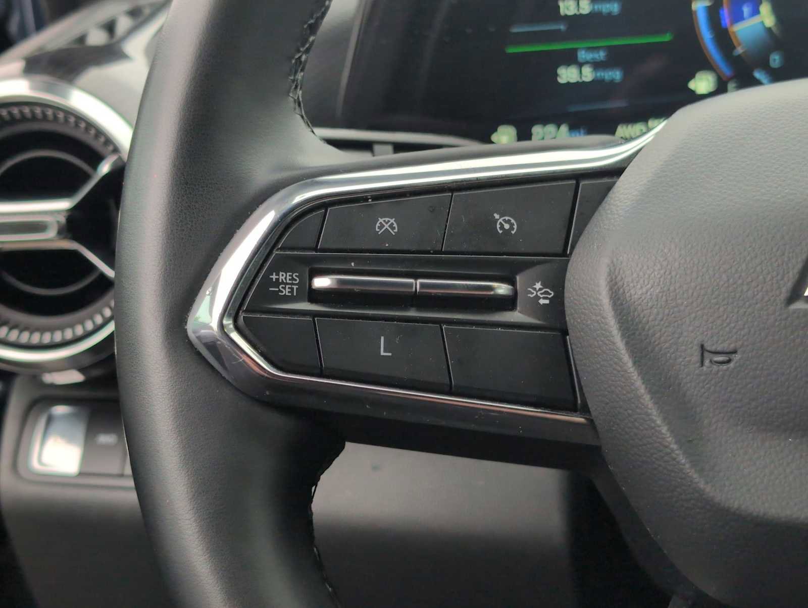Used 2025 Chevrolet Equinox LT w/ Convenience Package II AWD/4WD image 23