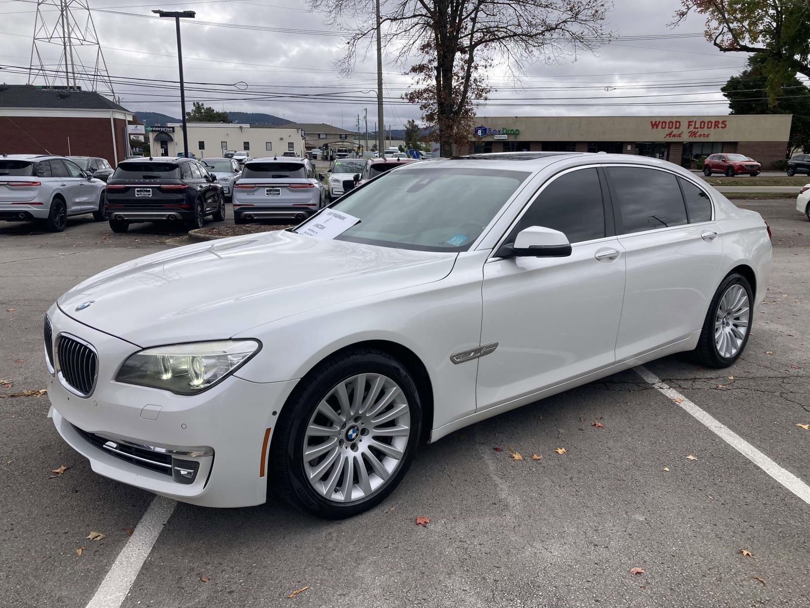 Used 2013 BMW 750Li RWD image 10