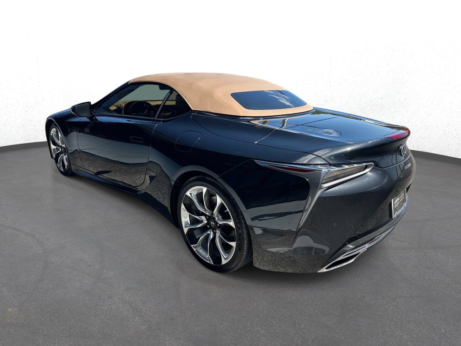 Certified 2022 Lexus LC 500 Convertible w/ Touring Package image 5