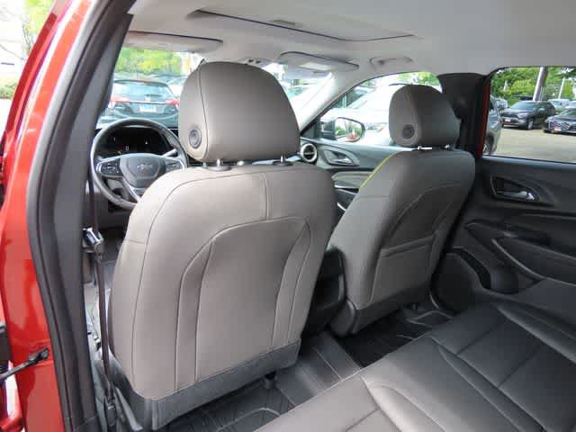 Used 2024 Chevrolet Trax ACTIV w/ Sunroof Package FWD image 15