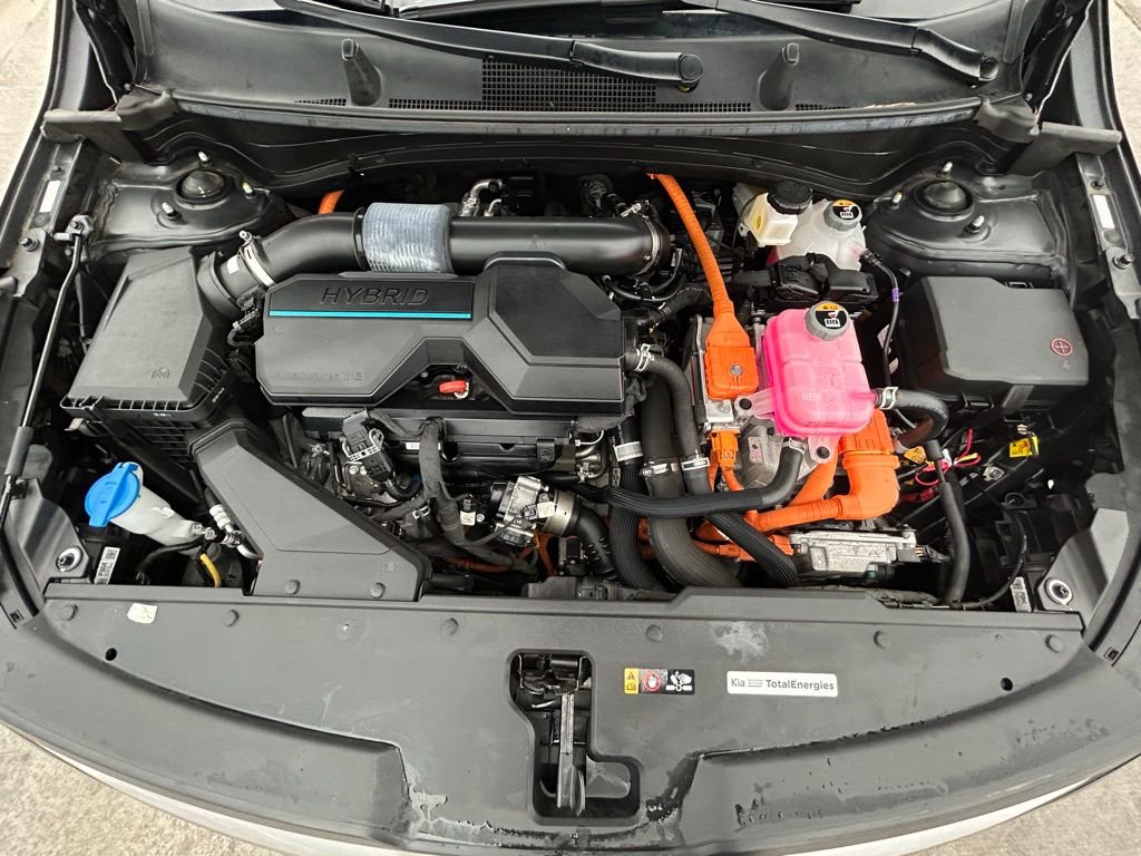Used 2023 Kia Sportage LX image 32