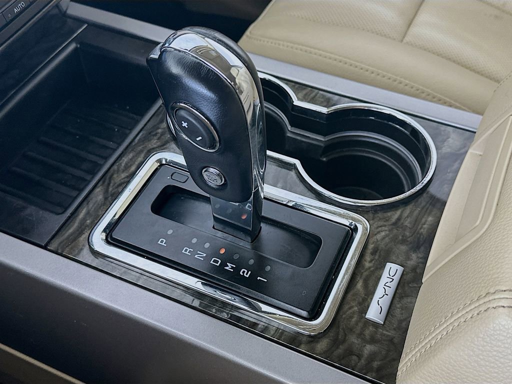 Used 2017 Ford Expedition EL Limited image 16