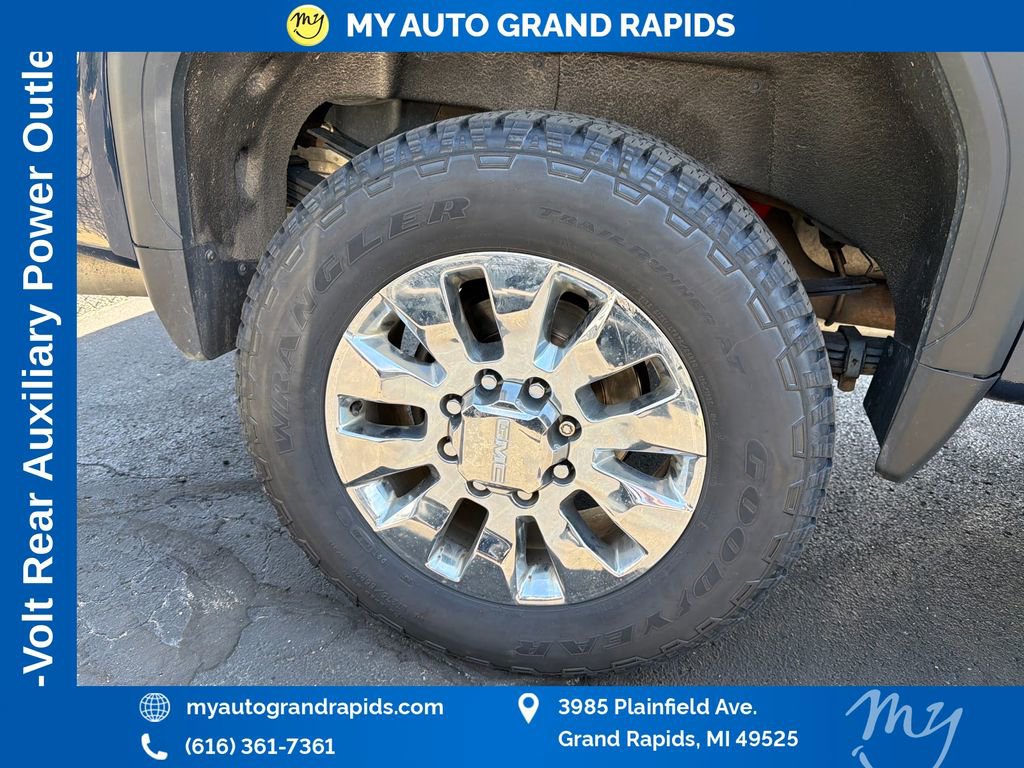 Used 2020 GMC Sierra 3500 Denali w/ Denali Ultimate Package AWD/4WD image 32