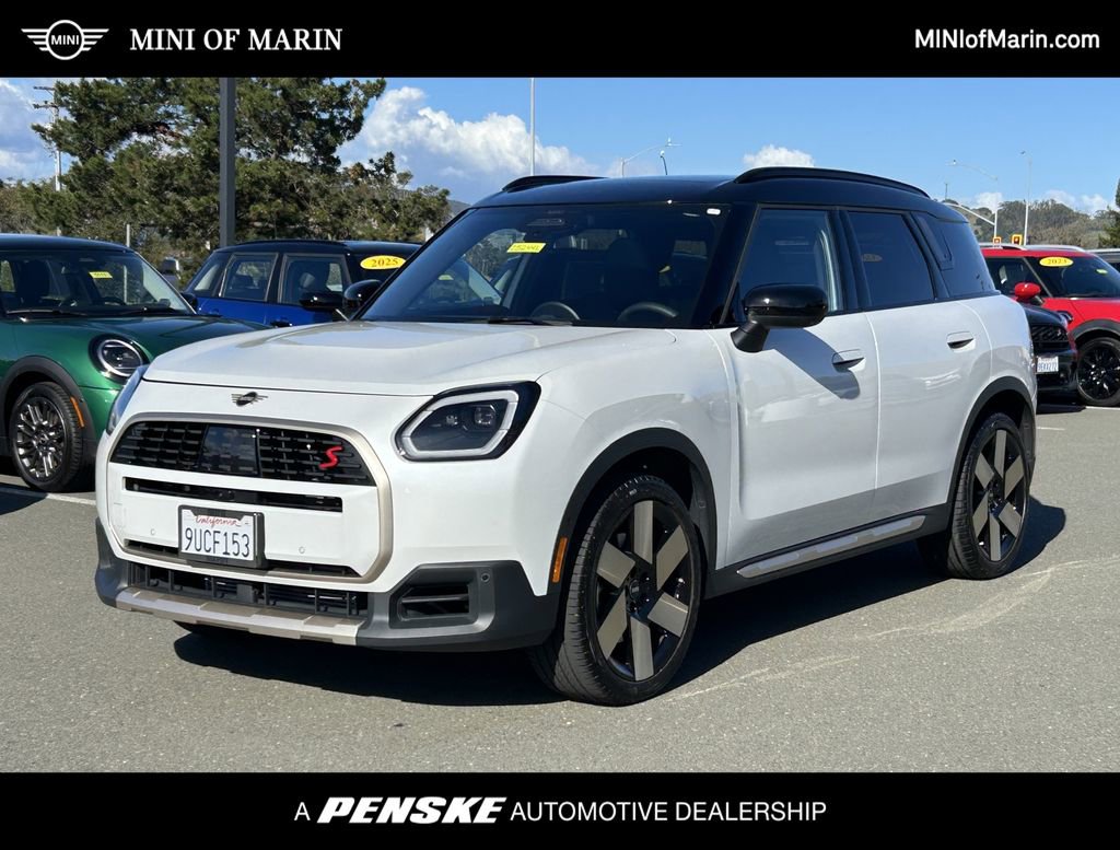 Used 2025 MINI Cooper Countryman S w/ Comfort Package Max image 1