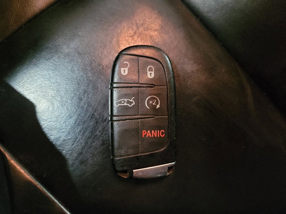 Used 2015 Chrysler 200 C FWD image 32