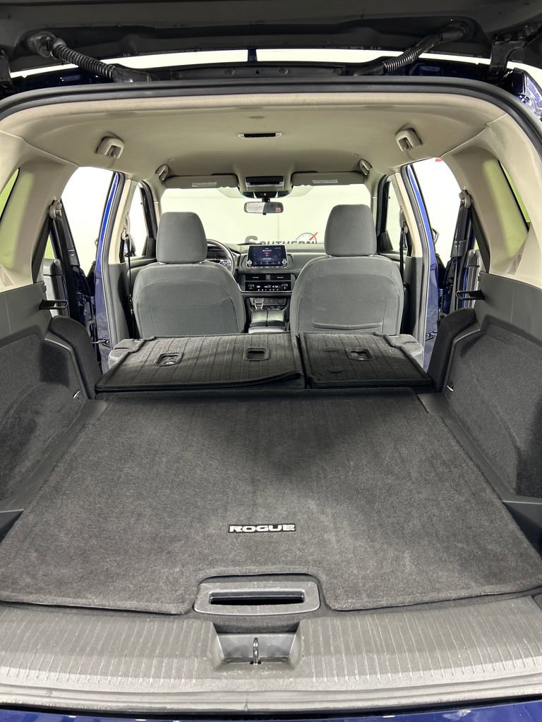 Used 2024 Nissan Rogue SV FWD image 20