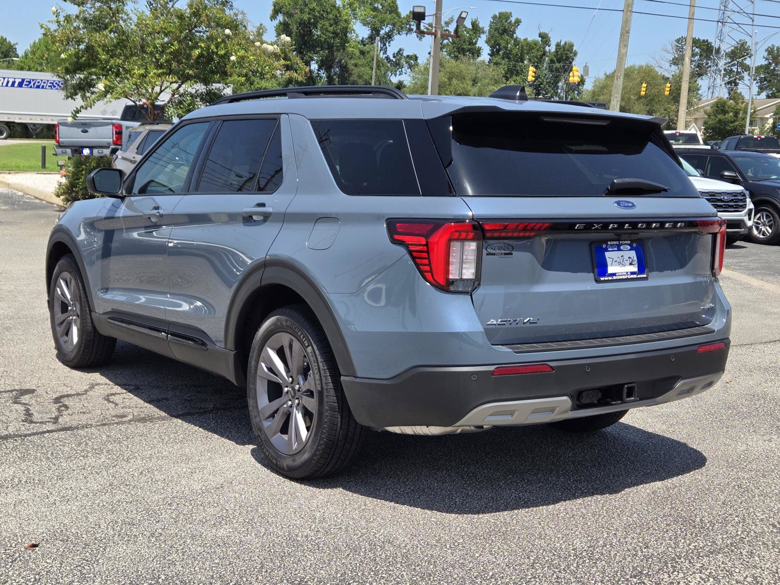 New 2026 Ford Explorer Active w/ Active Comfort Package AWD/4WD image 12