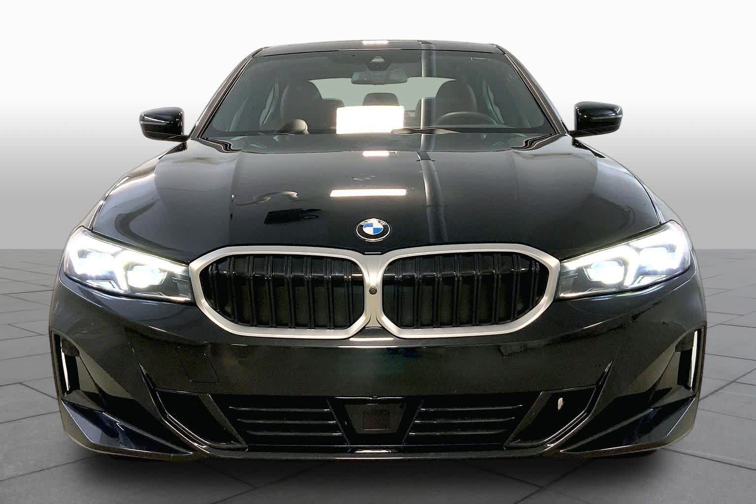 Used 2025 BMW 330i xDrive Sedan AWD/4WD image 3