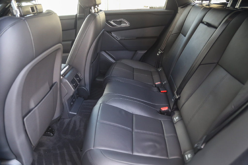 Used 2026 Land Rover Range Rover Velar S AWD/4WD image 14