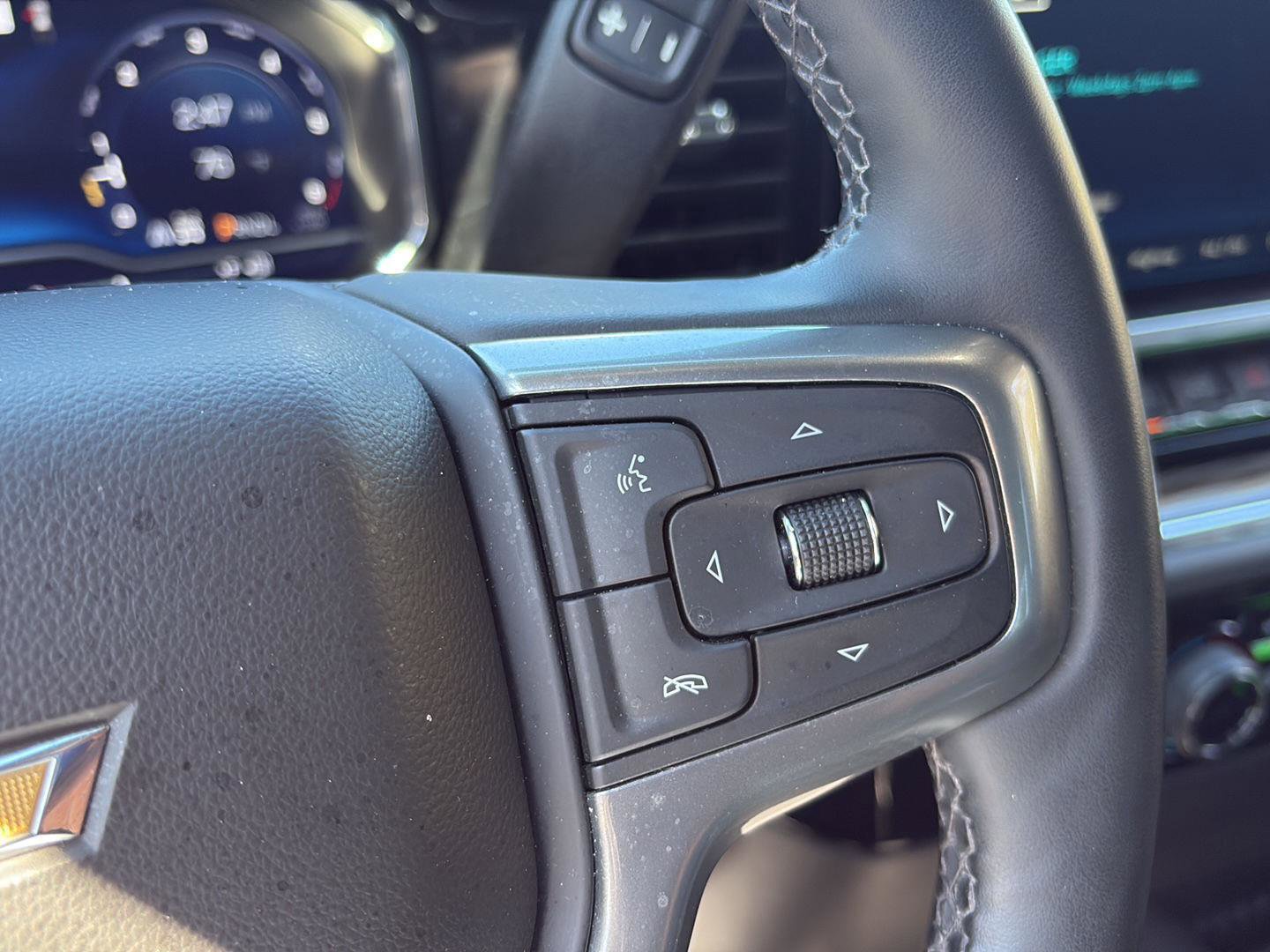 Certified 2023 Chevrolet Silverado 1500 LT AWD/4WD image 23