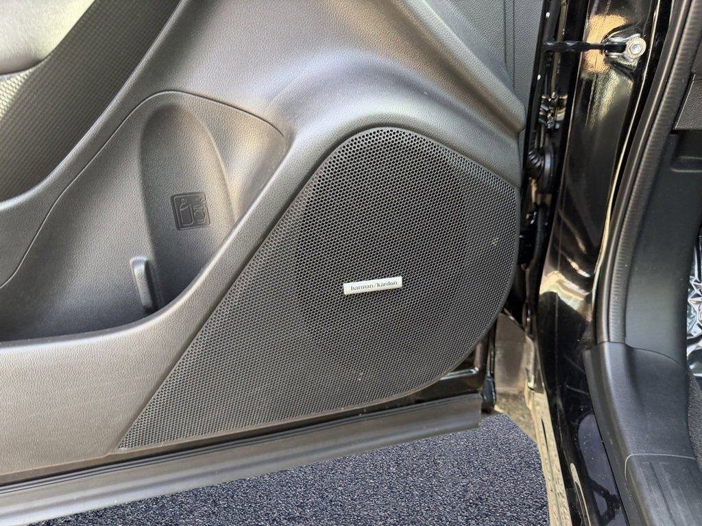 Used 2021 Subaru Forester Limited image 13