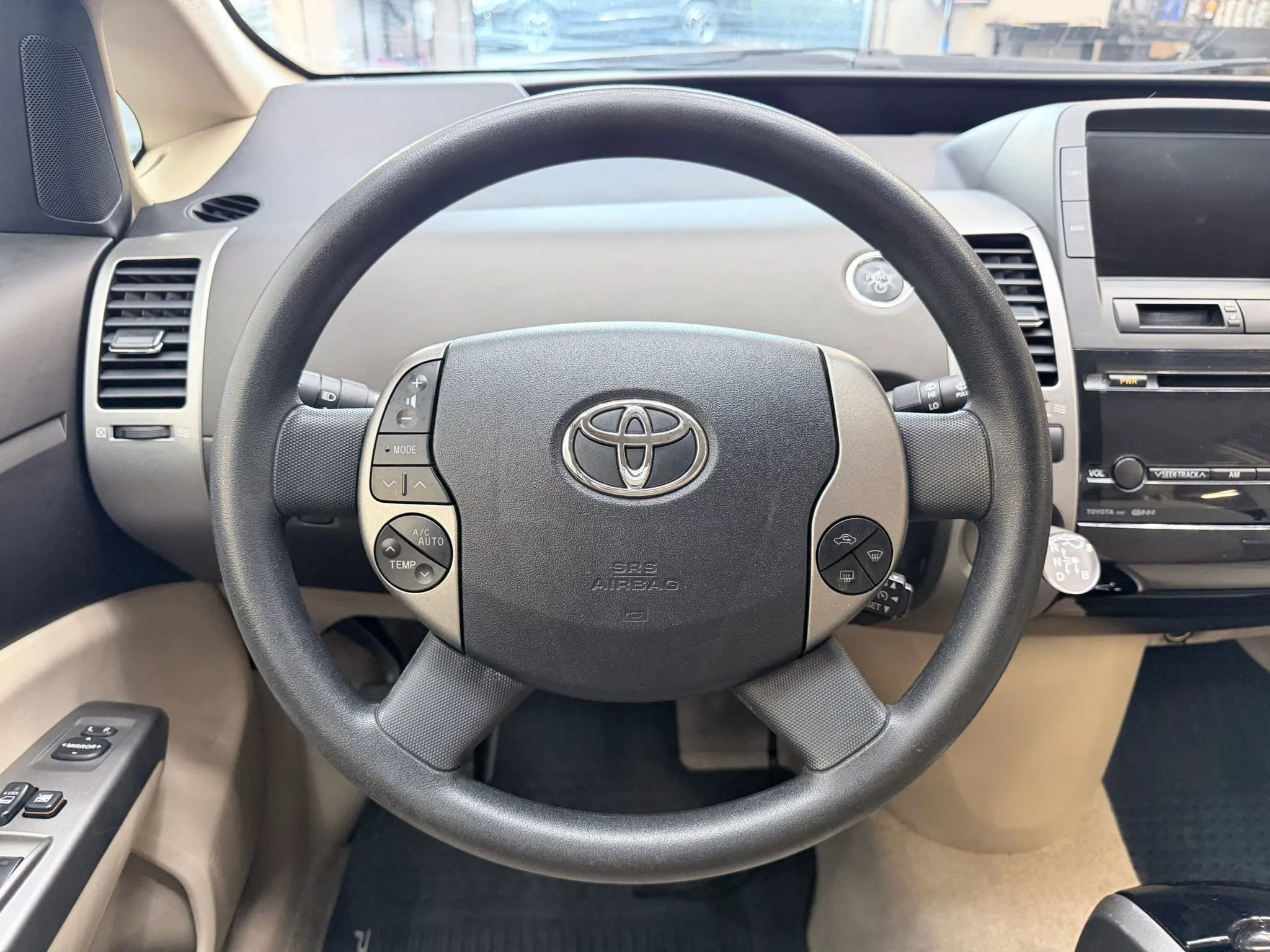 Used 2005 Toyota Prius FWD image 12