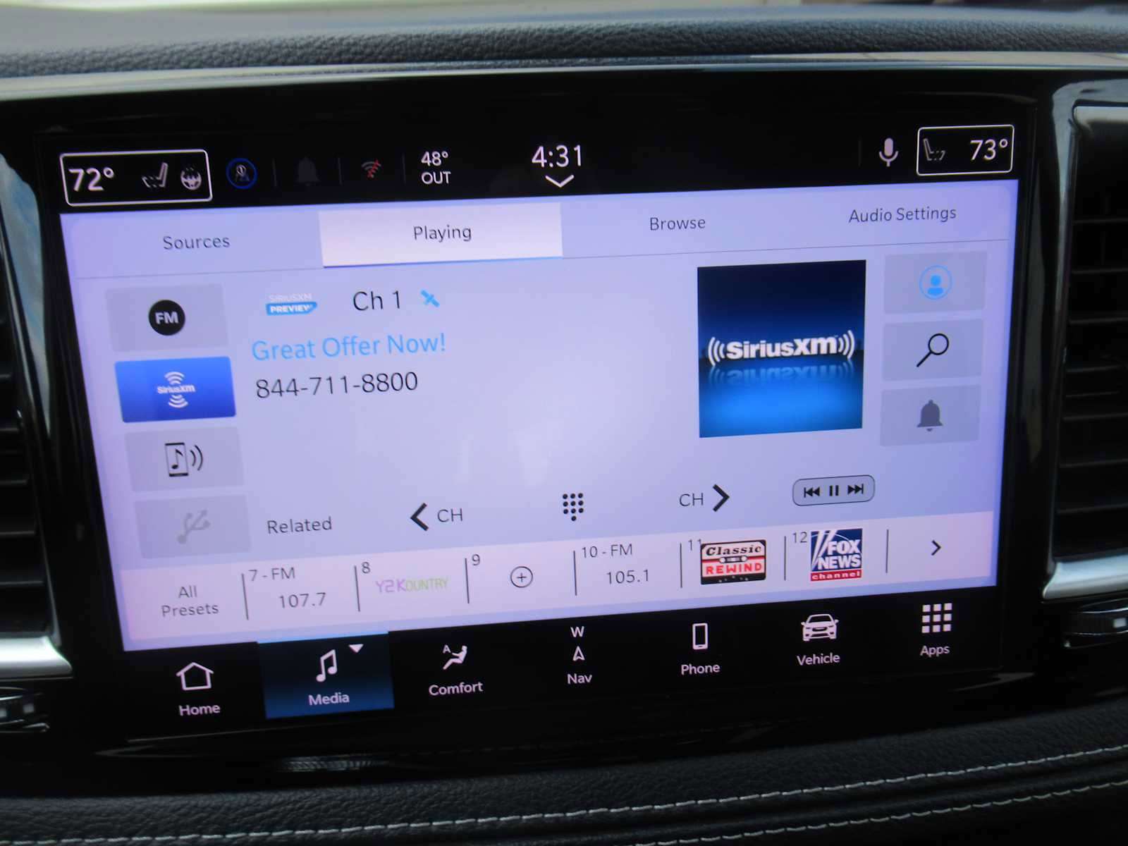 Used 2023 Chrysler Pacifica Limited image 30