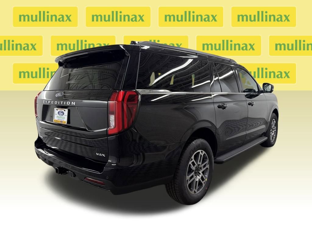 New 2025 Ford Expedition Max Active RWD image 3