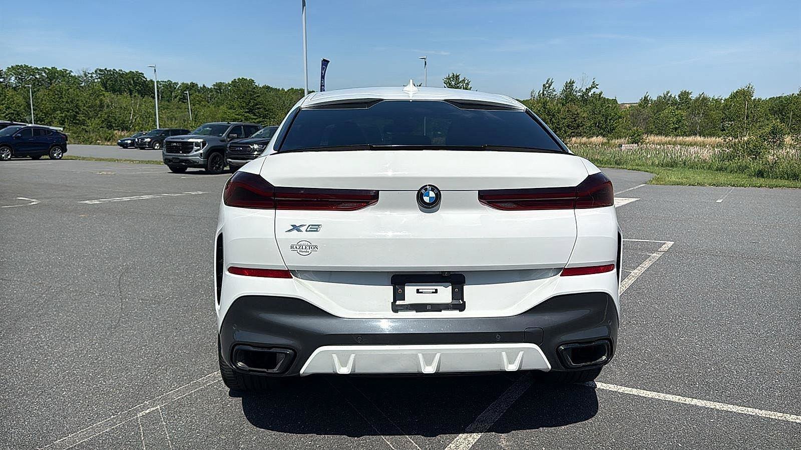 Used 2022 BMW X6 xDrive40i w/ Executive Package AWD/4WD image 7