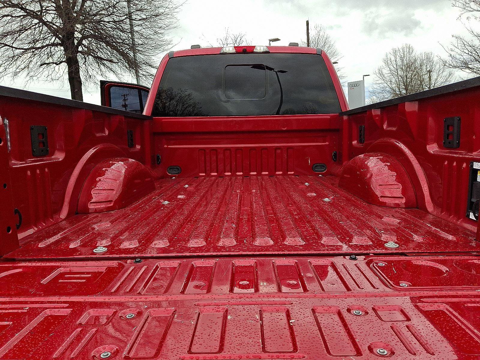 Used 2024 Ford F250 Platinum w/ Tremor Off-Road Package image 29