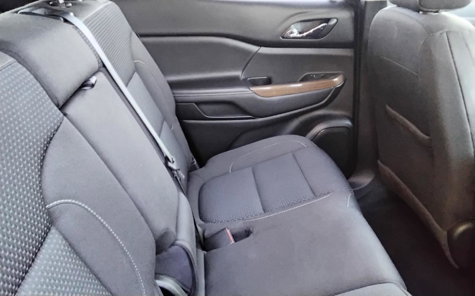 Used 2020 GMC Acadia SLE w/ Driver Convenience Package image 23