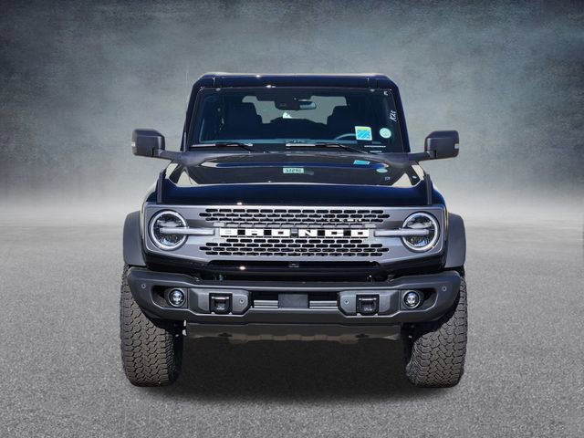 New 2025 Ford Bronco Badlands image 2