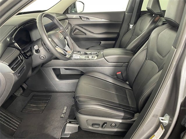 Used 2024 INFINITI QX60 Luxe image 2