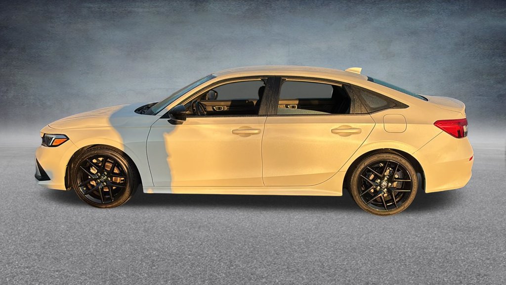 Used 2024 Honda Civic Sport image 4
