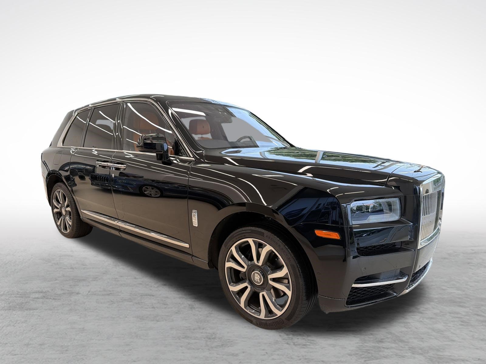 Certified 2022 Rolls-Royce Cullinan AWD/4WD image 8