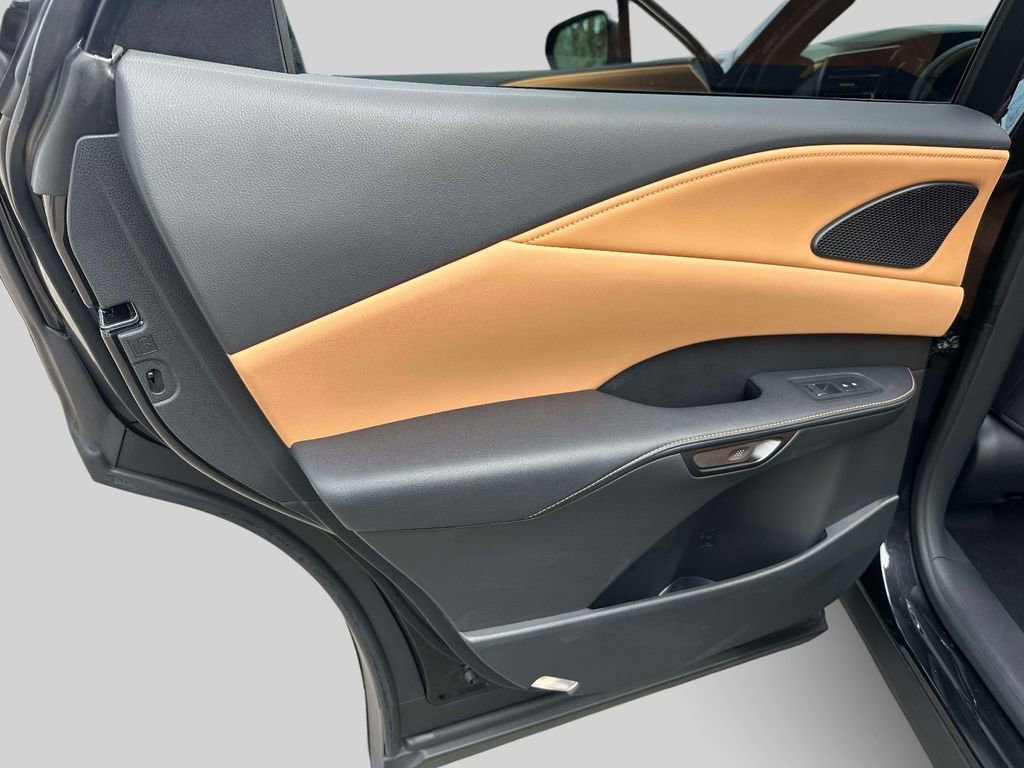 Certified 2024 Lexus RX 350 Premium w/ Accessory Package (Z1) image 18