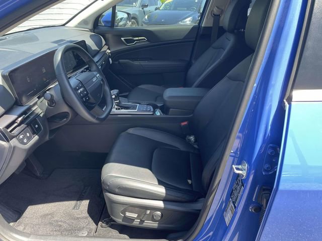 Certified 2026 Kia Sportage EX FWD image 17