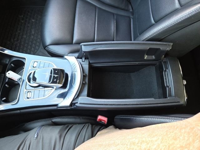 Used 2017 Mercedes-Benz C 300 4MATIC Sedan image 55