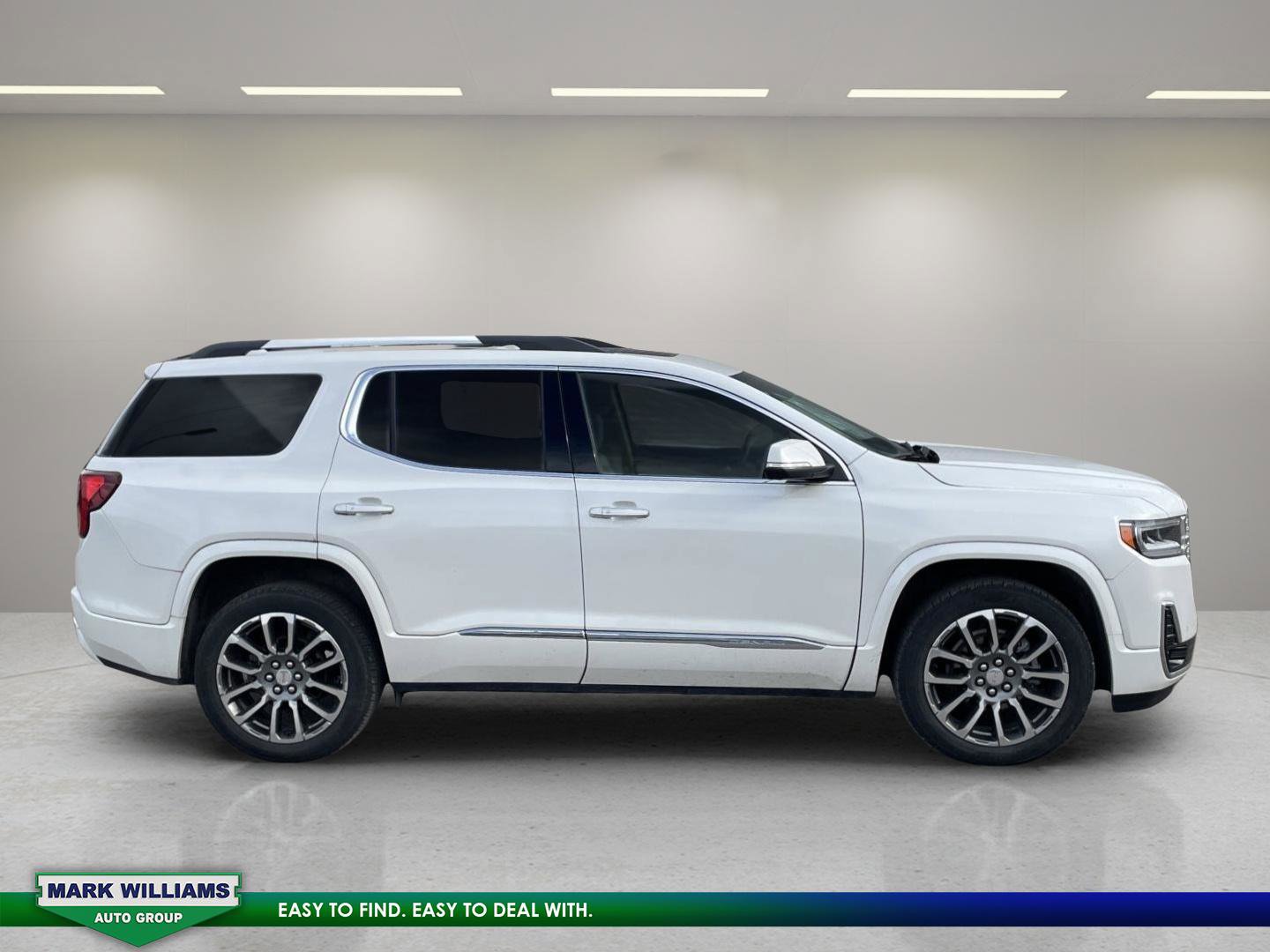 Used 2022 GMC Acadia Denali w/ Denali Ultimate Package image 8