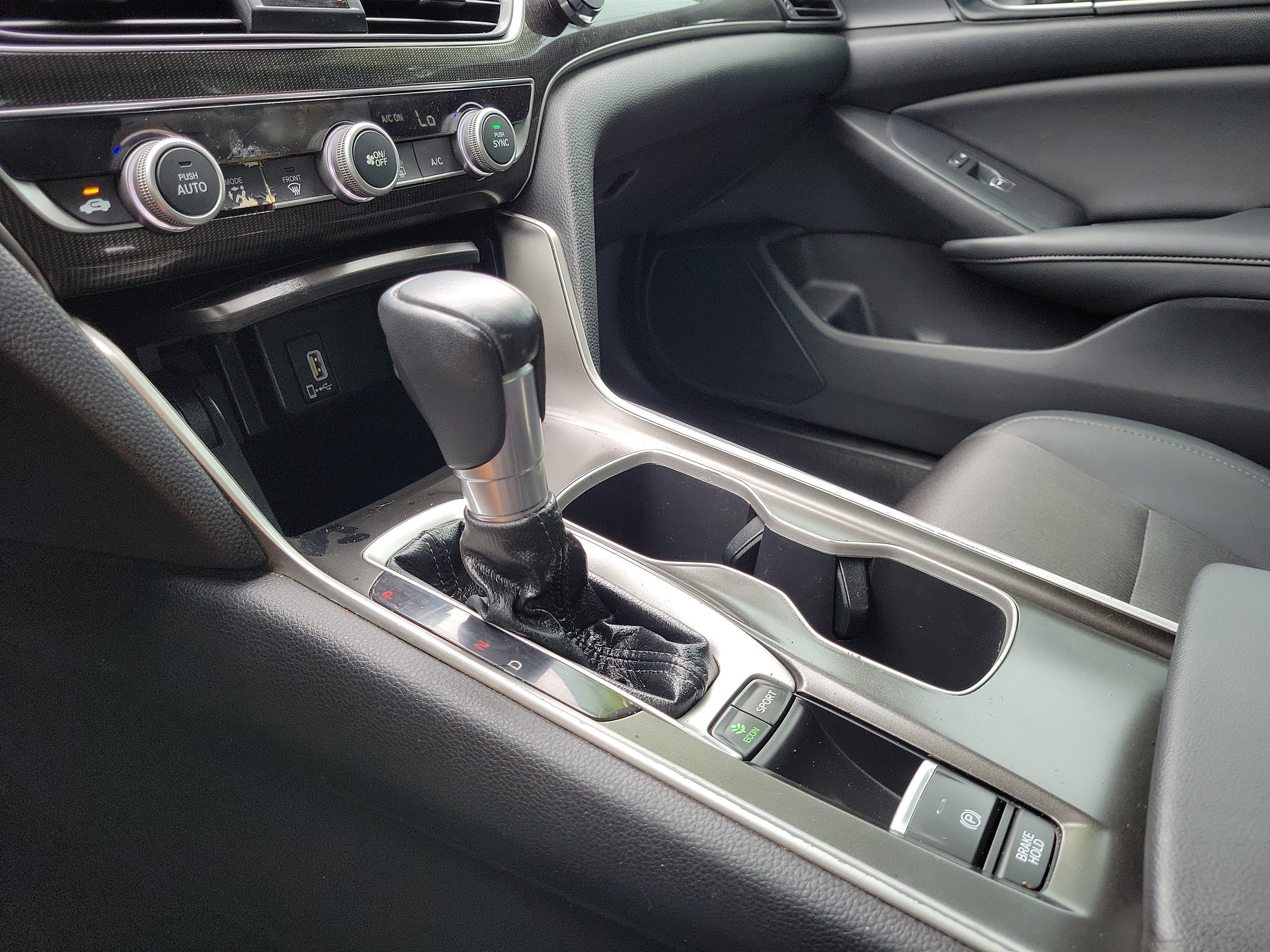 Used 2020 Honda Accord Sport image 26