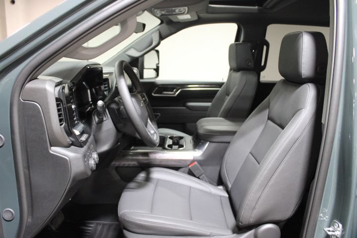 New 2026 Chevrolet Silverado 2500 LTZ w/ Trail Boss Package AWD/4WD image 19