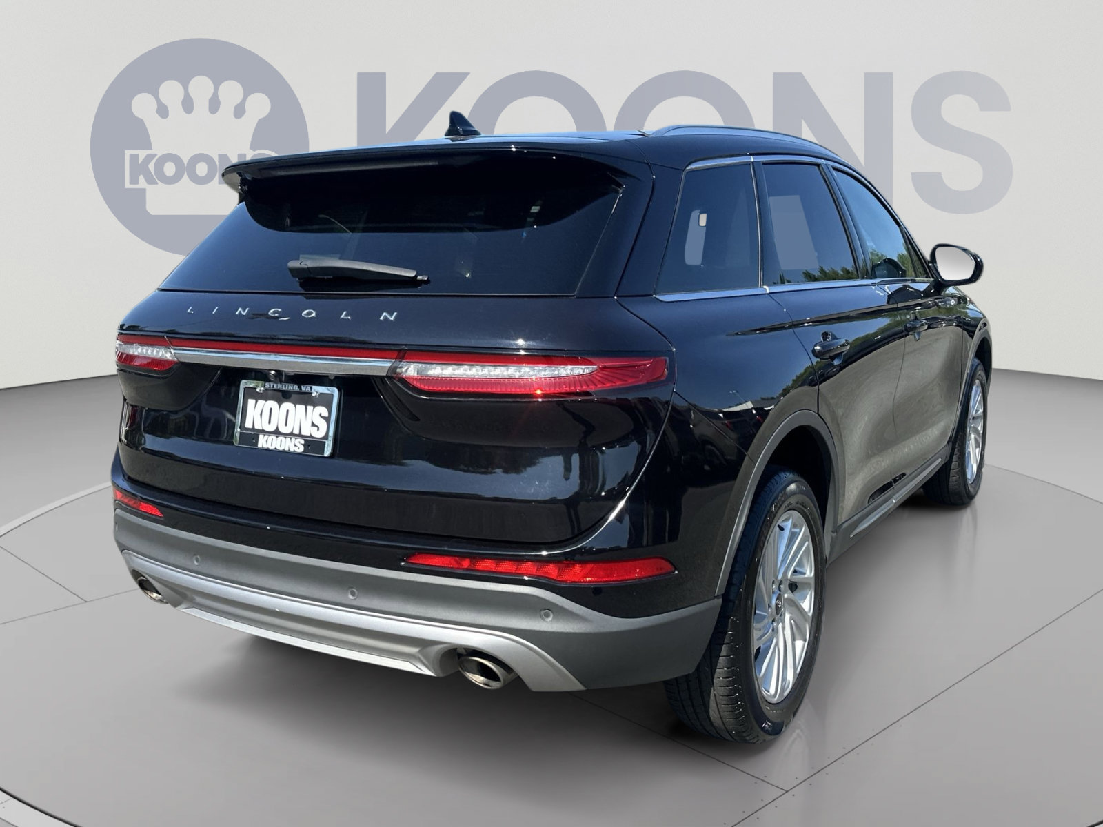 Used 2021 Lincoln Corsair AWD image 16