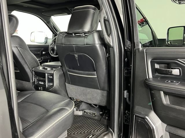 Used 2022 RAM 2500 Limited AWD/4WD image 32