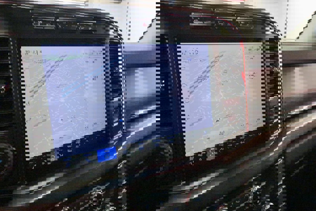 Used 2023 Ford F250 Lariat w/ Lariat Ultimate Package image 18