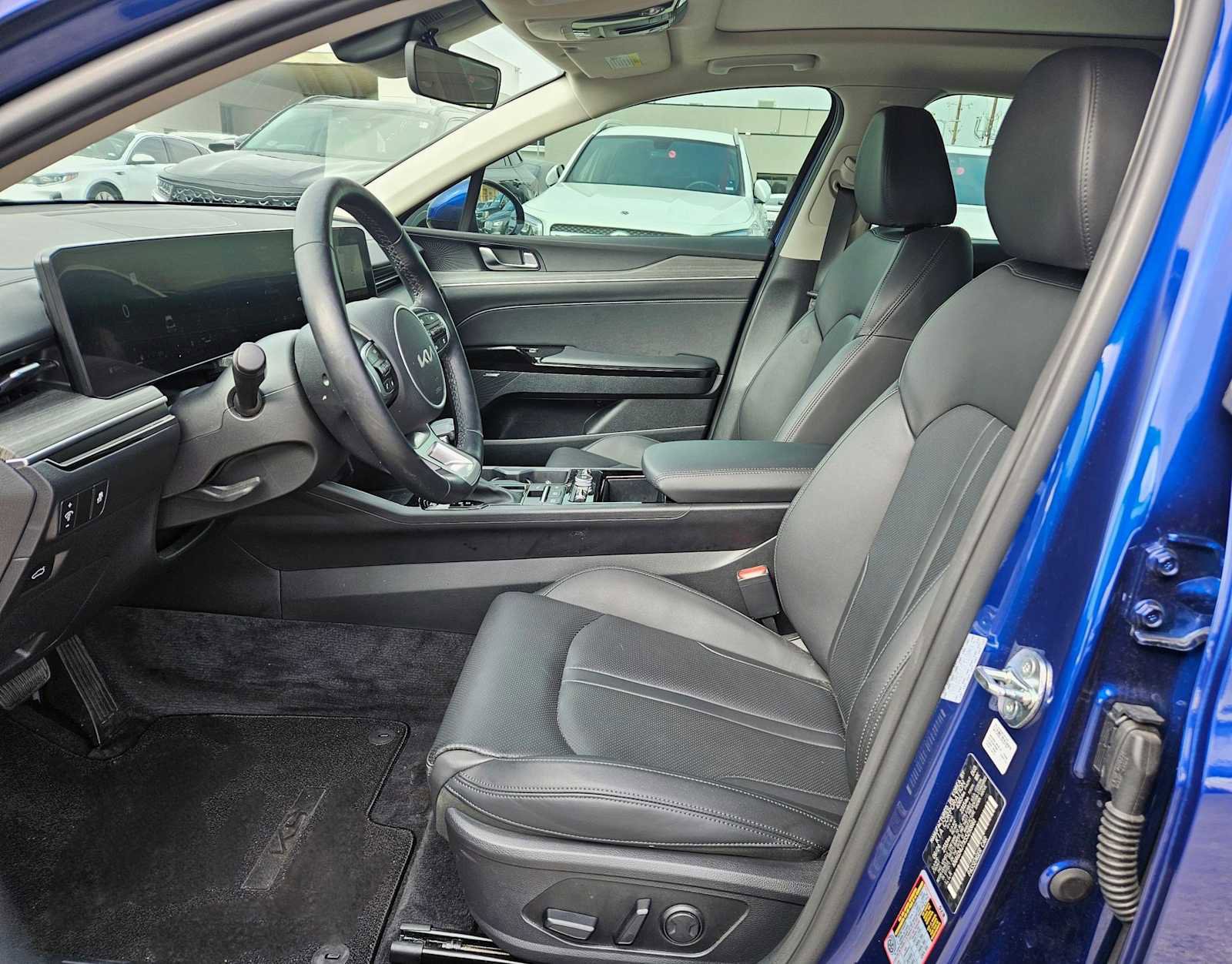 Used 2025 Kia K5 EX image 15