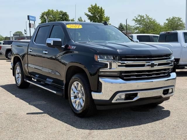 Used 2021 Chevrolet Silverado 1500 LTZ AWD/4WD image 3